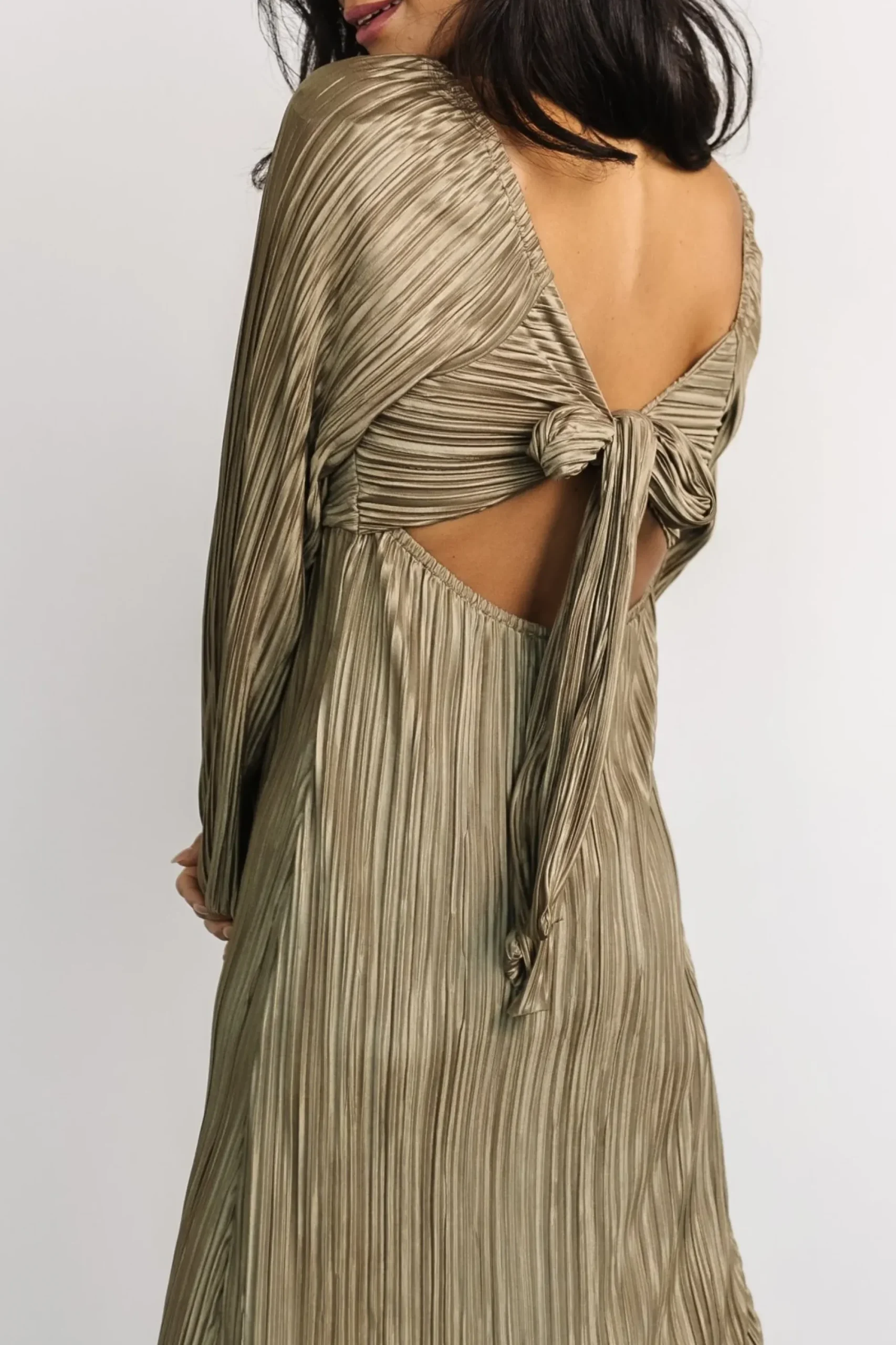 Hot Baltic Born Amani Pleated Midi Dress | Olive
