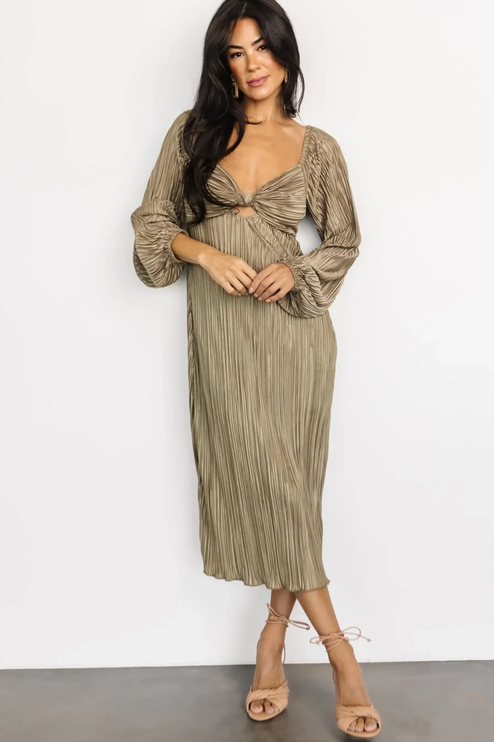 Hot Baltic Born Amani Pleated Midi Dress | Olive