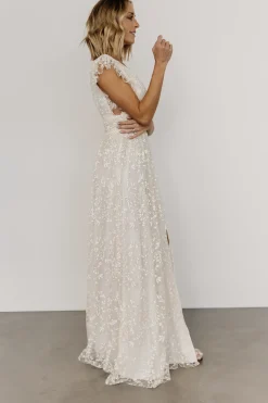 Hot Baltic Born Arlene Shimmer Gown | Ivory