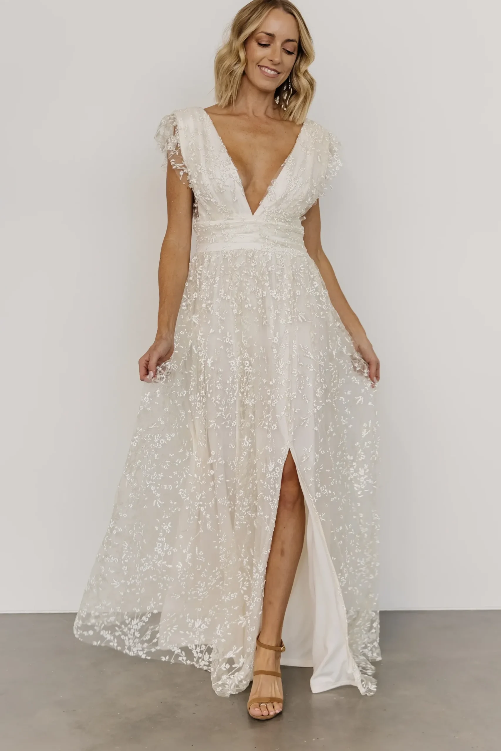 Hot Baltic Born Arlene Shimmer Gown | Ivory