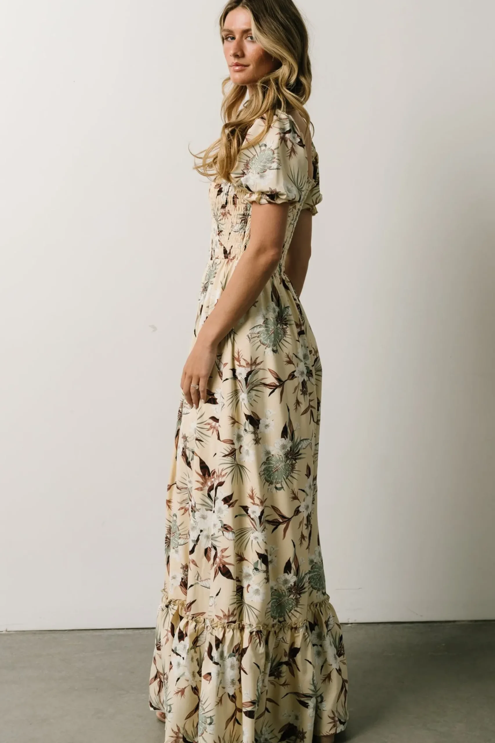 Discount Baltic Born Capri Smocked Maxi Dress | Cream Palm Print