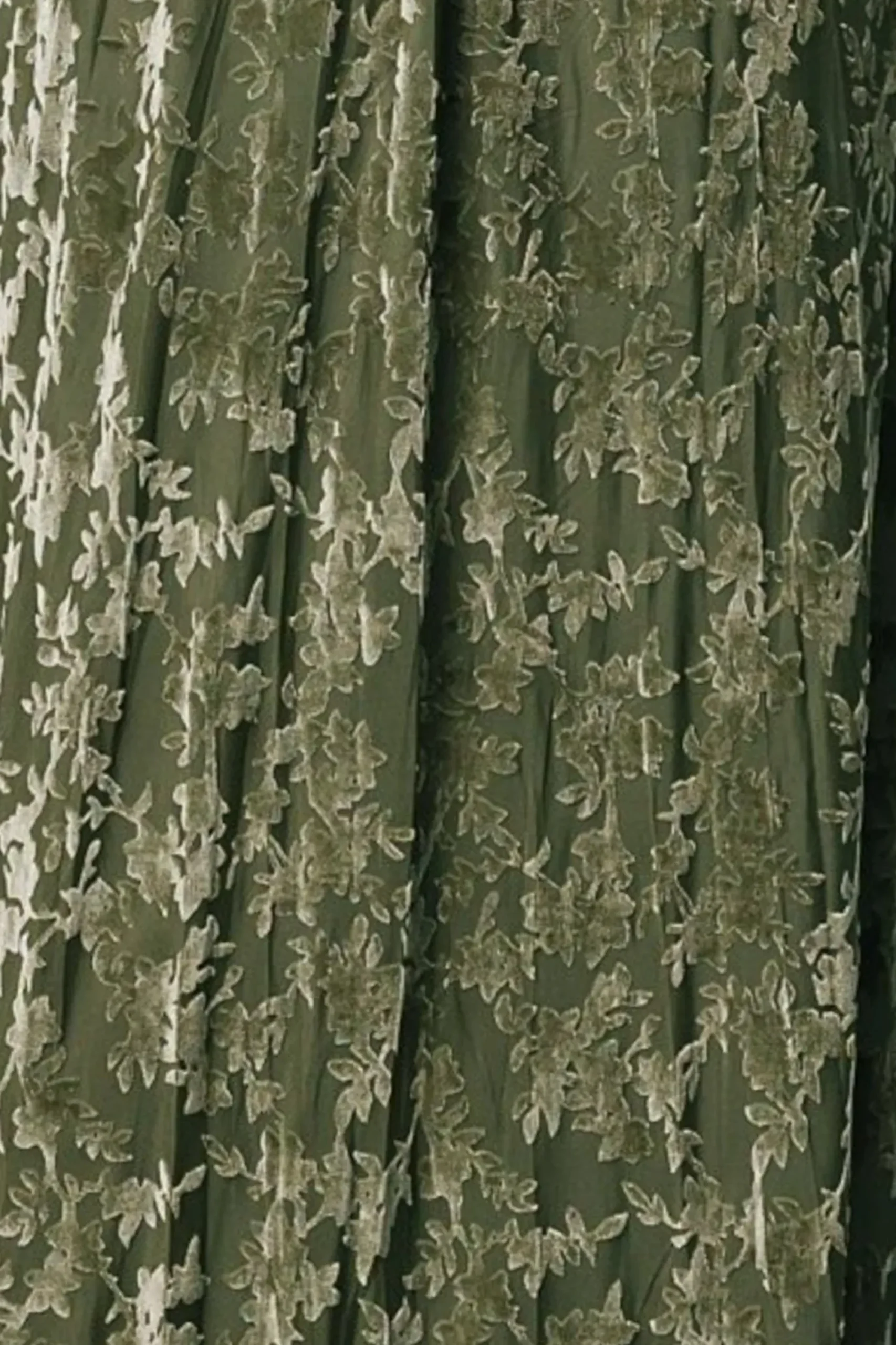 Outlet Baltic Born Fabric Swatch - Everley Velvet | Dark Sage