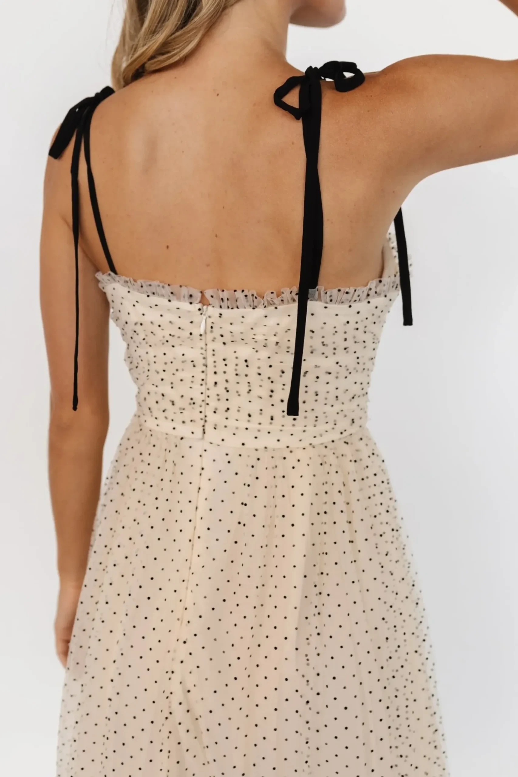 Discount Baltic Born Izzy Tulle Midi Dress | Cream + Black