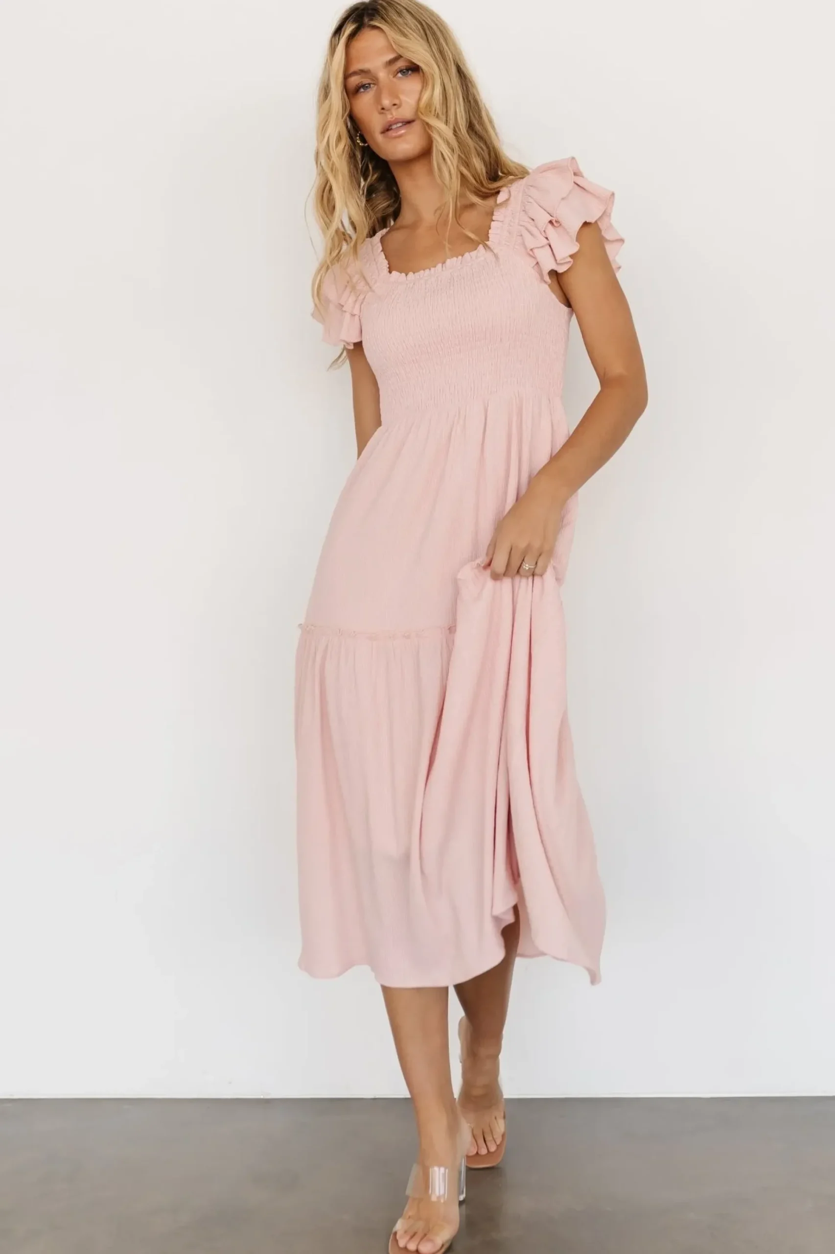 Fashion Baltic Born Jacie Smocked Midi Dress | Blush