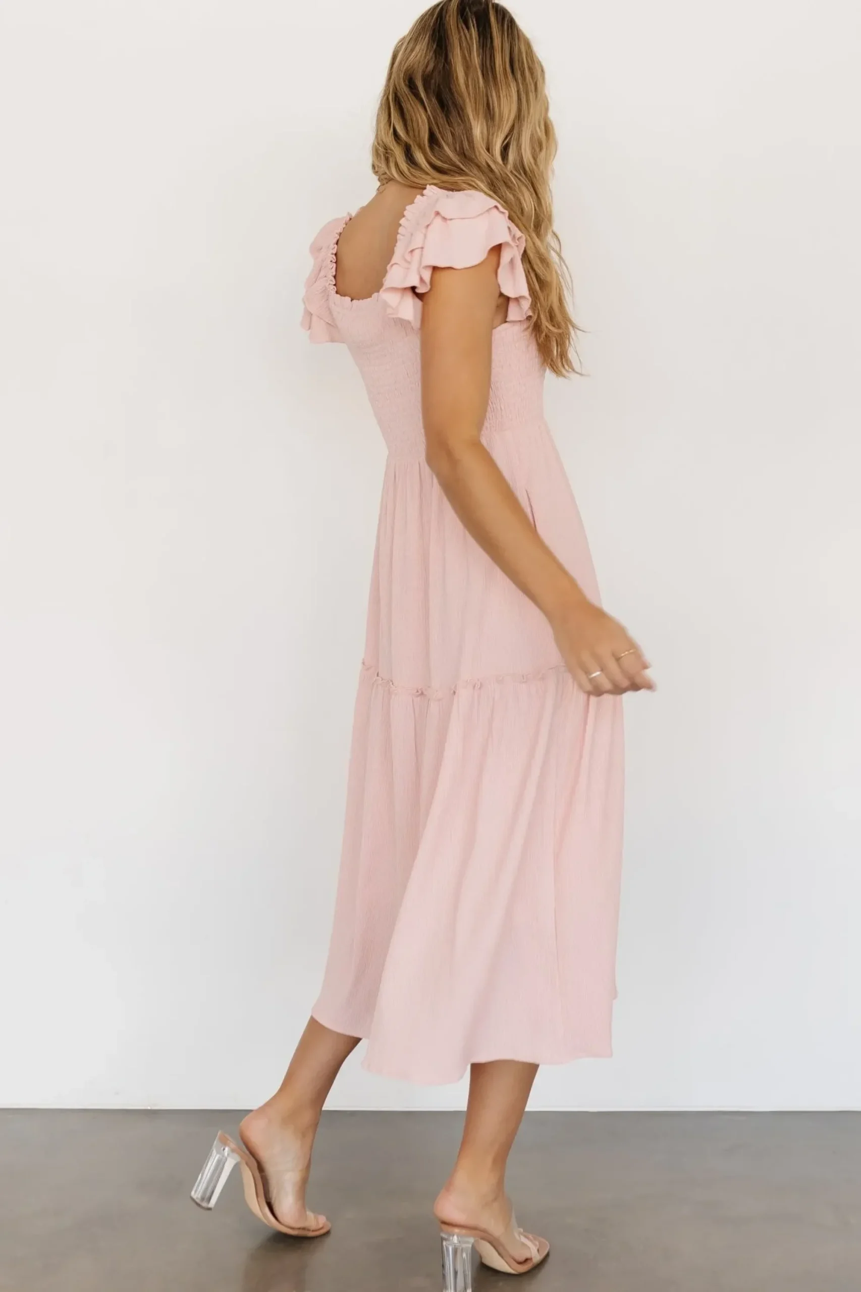 Fashion Baltic Born Jacie Smocked Midi Dress | Blush