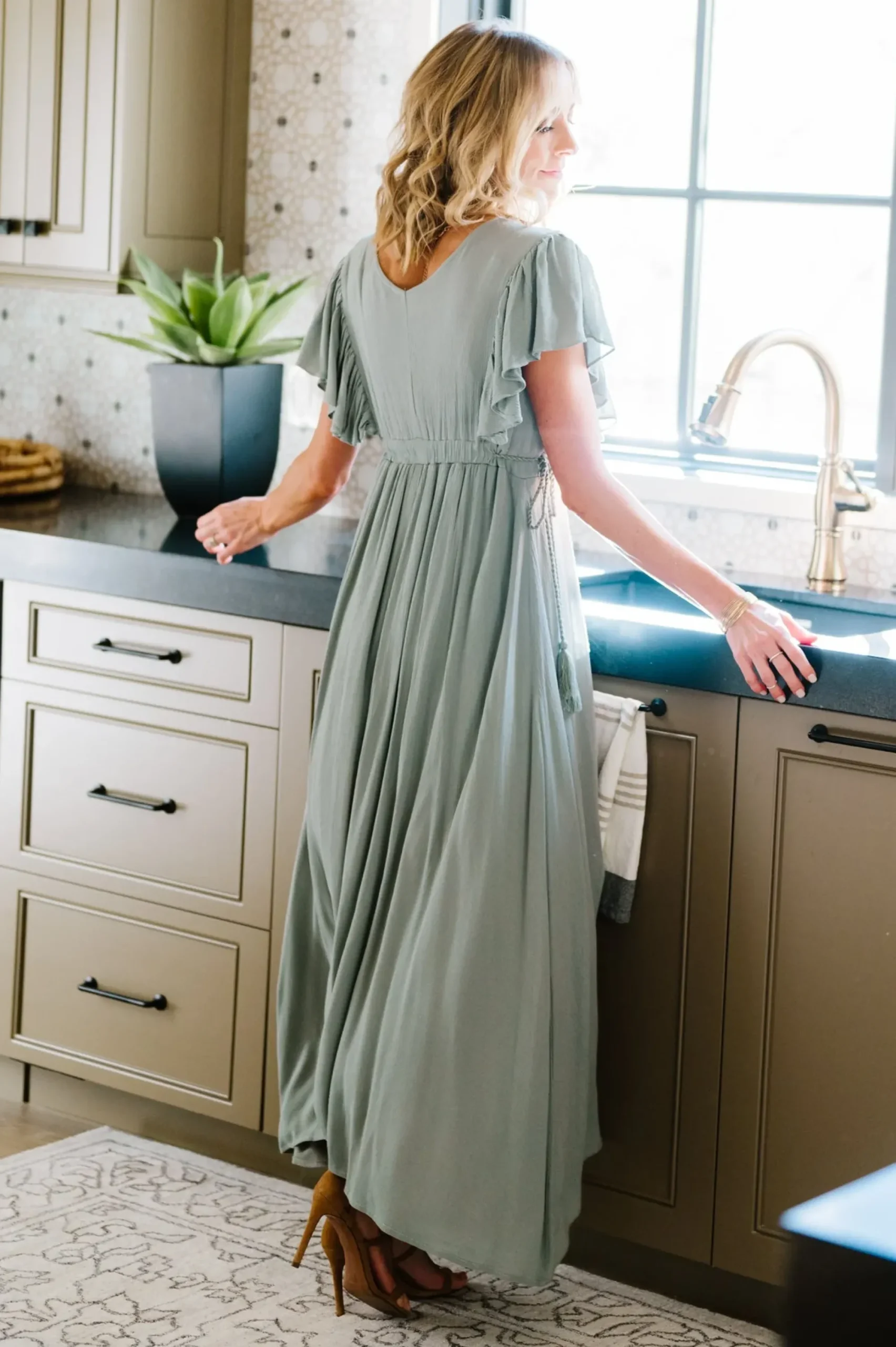 Fashion Baltic Born Jennifer Deep V Maxi Dress | Sage