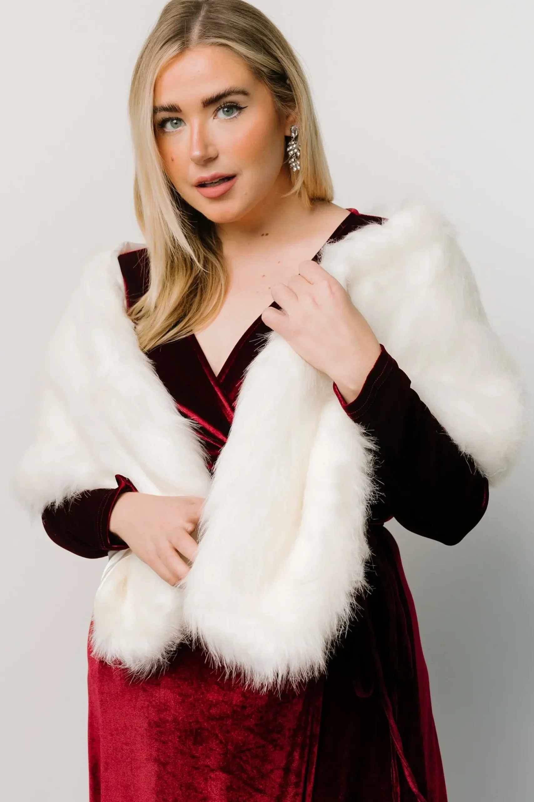 New Baltic Born Jovie Faux Fur Shawl | Pearl