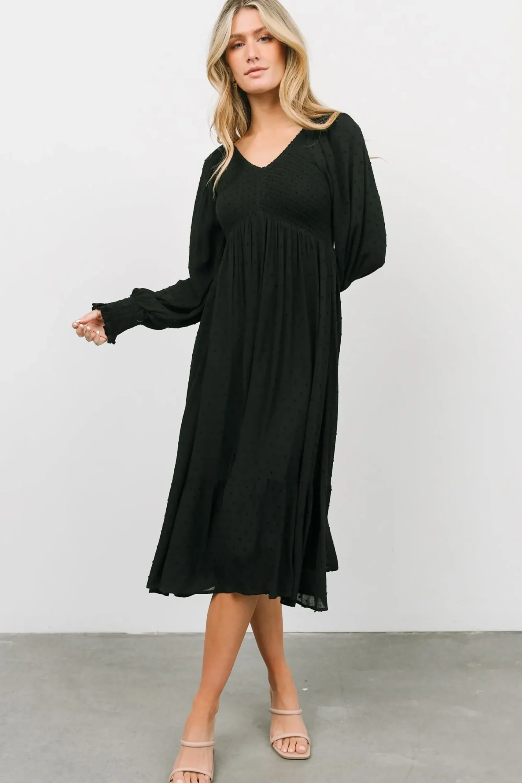 Outlet Baltic Born Lainey Smocked Dotted Midi Dress | Black