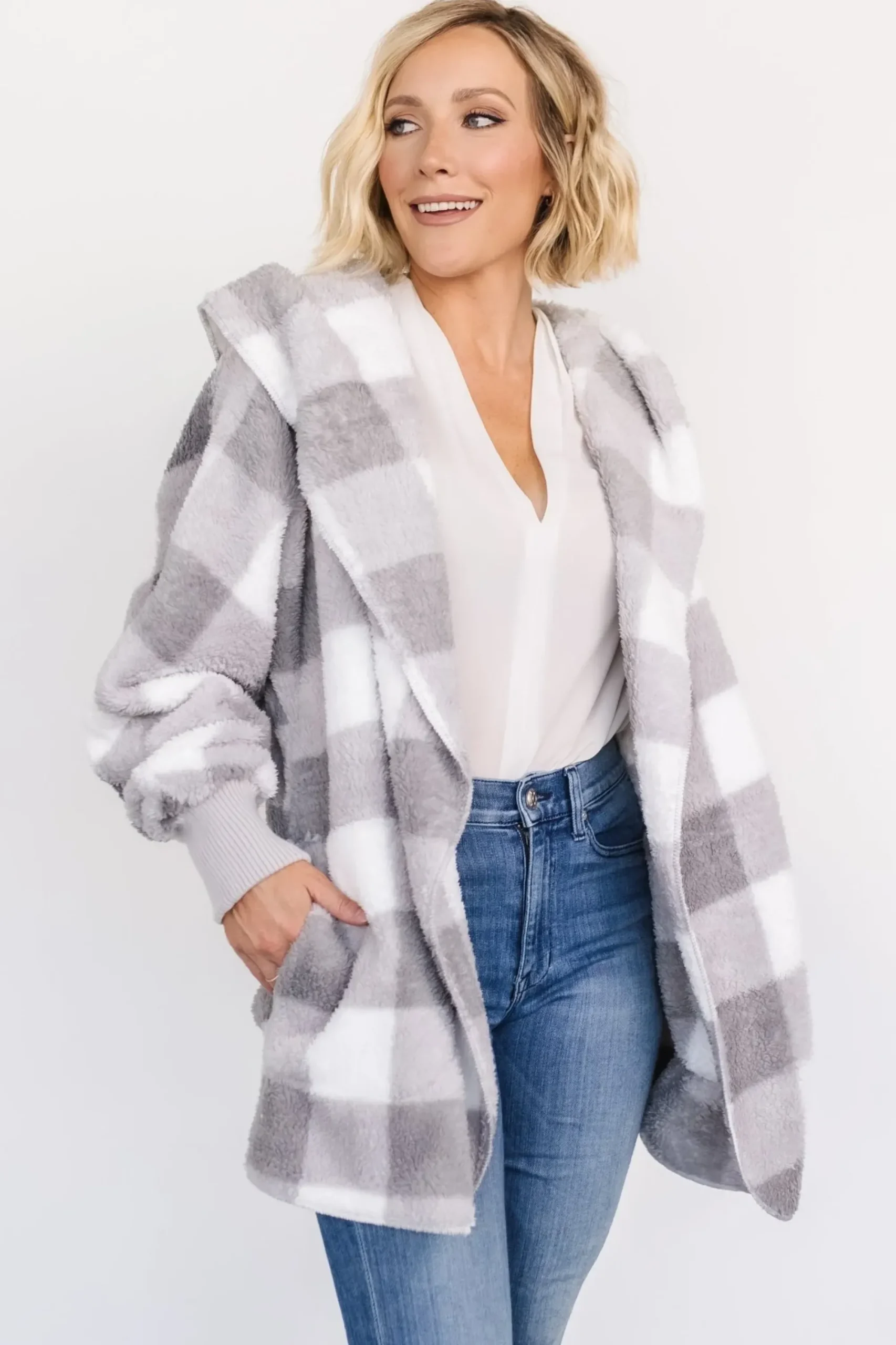 Hot Baltic Born Lincoln Teddy Cardigan | Gray + White