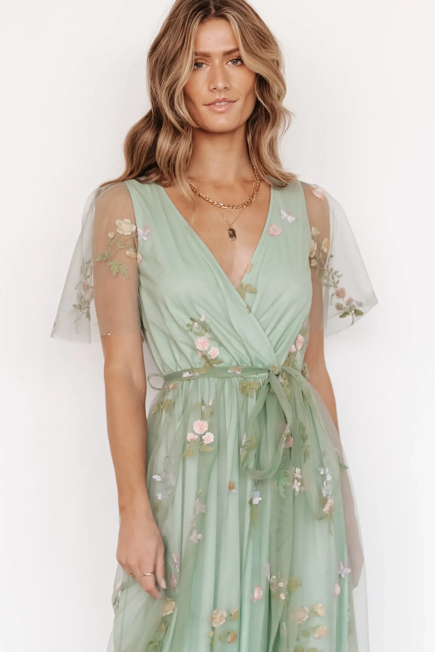 Hot Baltic Born Marseille Embossed Maxi Dress | Sage Floral