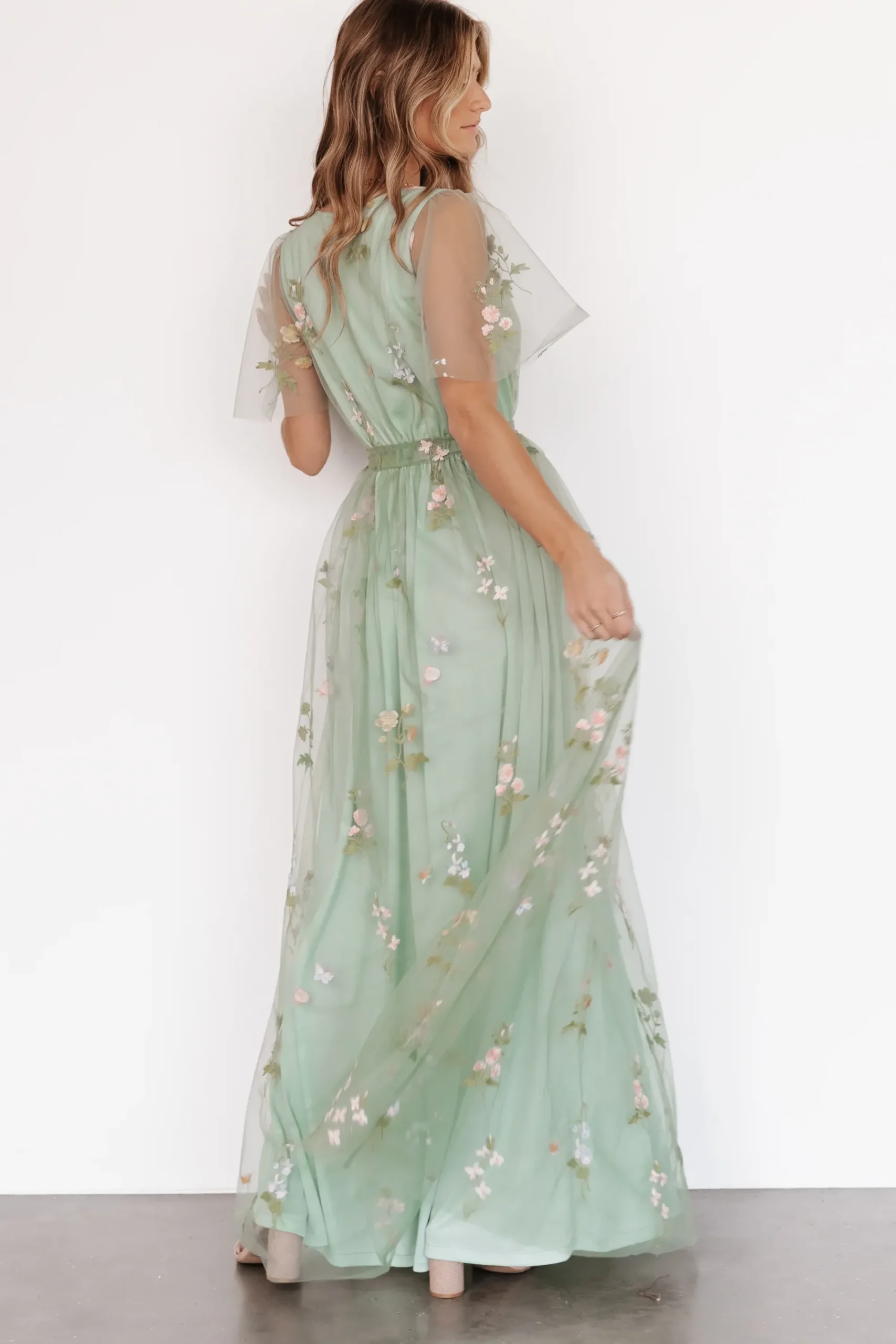 Hot Baltic Born Marseille Embossed Maxi Dress | Sage Floral