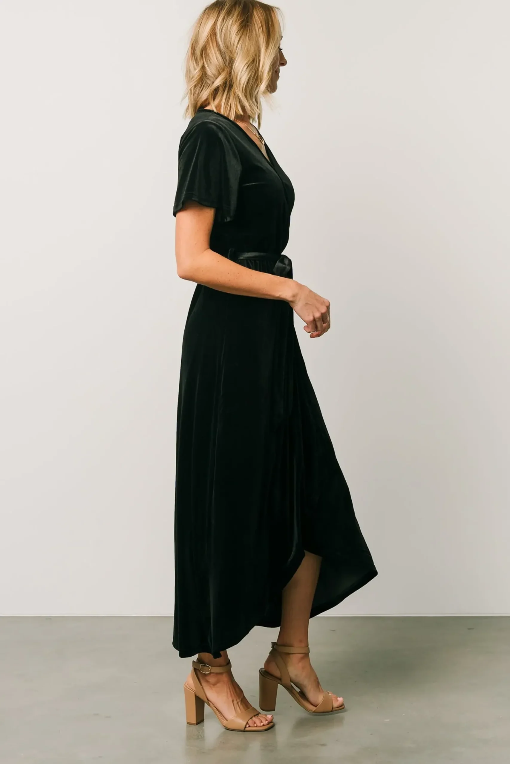 Best Baltic Born Nadine Velvet Midi Dress | Black