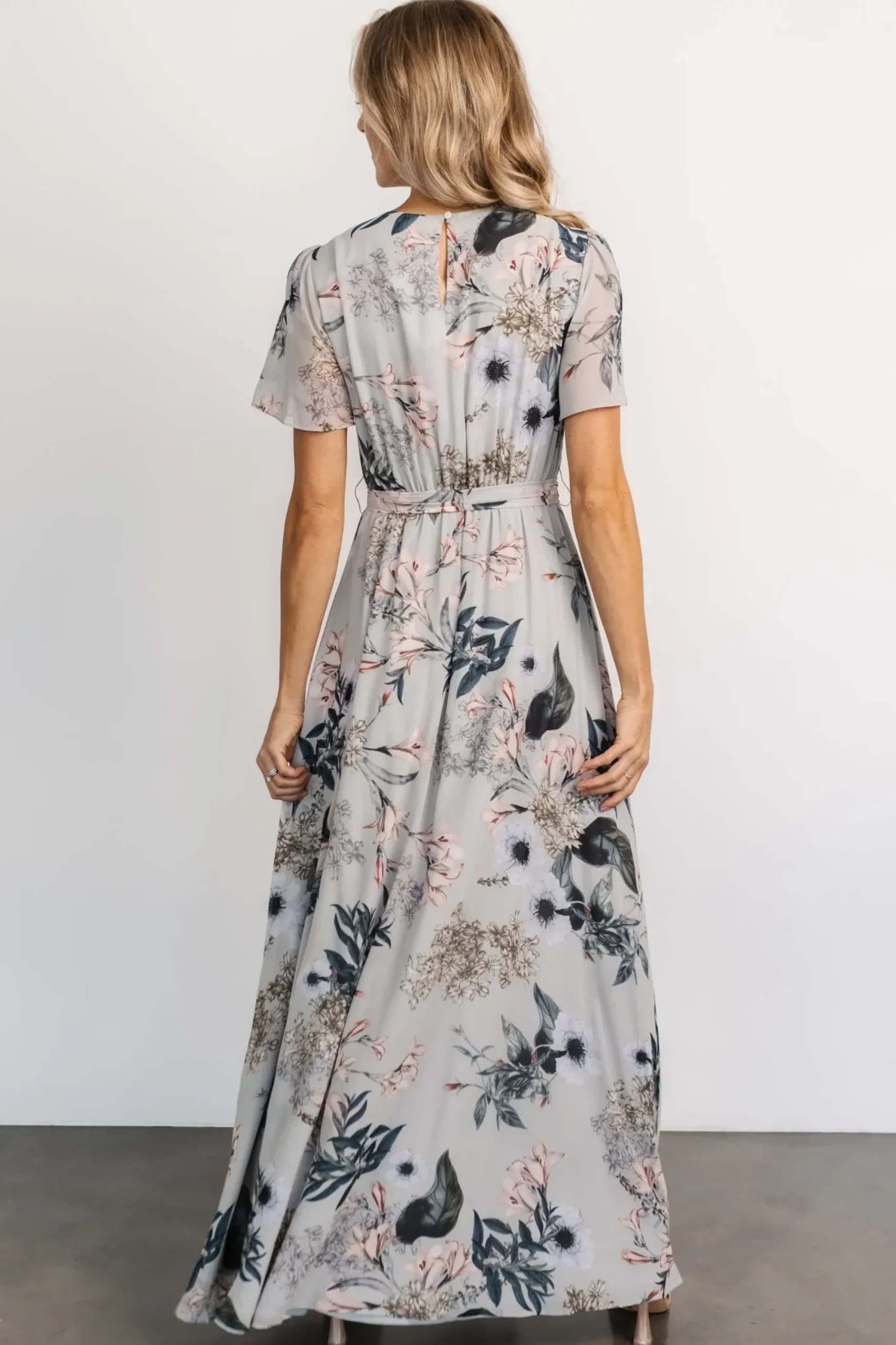 Fashion Baltic Born Naomi Short Sleeve Maxi Dress | Pale Blue Floral