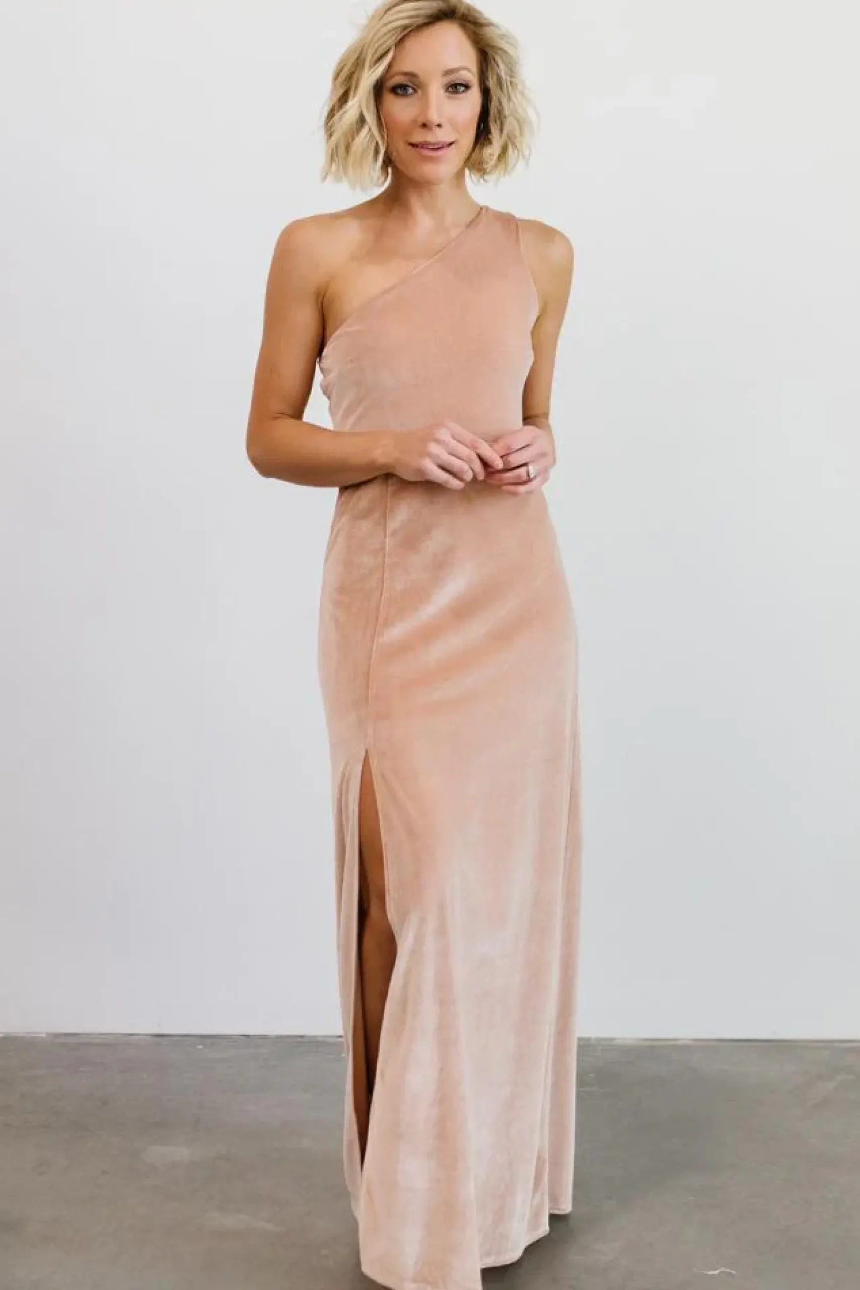 Hot Baltic Born Tatiana Velvet One Shoulder Maxi Dress | Champagne